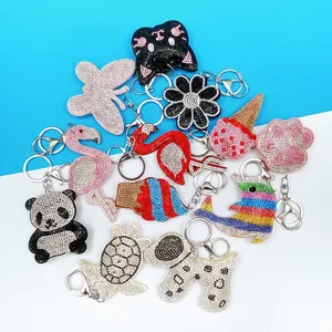 Porte-Clés Animal en Strass de Luxe pour Femmes Pendentif de Sac en Verre Cristal Avec Gland Cloche Accessoires de Voiture