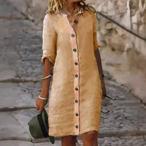 Vestido camisero informal de algodón y lino ocre con botones de verano