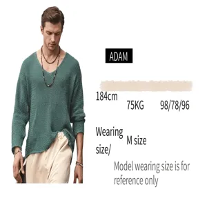 Référence de taille du mannequin pour pull en maille ajourée col V homme