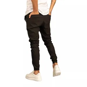 Eleganti pantaloni jogger neri da uomo in tessuto di alta qualità con fondo elastico