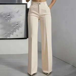 Eleganti pantaloni a gamba larga beige a vita alta con silhouette dritta e fluida.