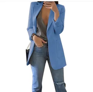 Elegante blazer azzurro da donna vestibilità slim con revers e design aperto a cardigan