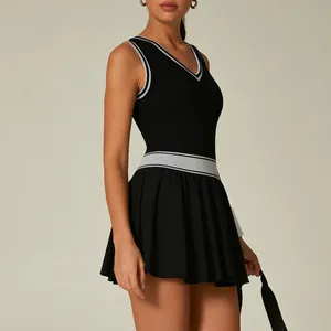 Robe de tennis de sport haute élasticité avec bordure contrastée et ourlet volanté
