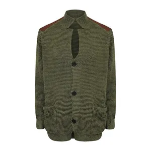 Cardigan vintage in maglia verde con toppe sulle spalle in PU marrone e bottoni.