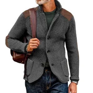 Cardigan vintage da uomo in maglia a nido d'ape con toppe sulle spalle in PU marrone