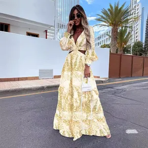 Elegantes Maxikleid mit Blumendruck, V-Ausschnitt und Taillenausschnitten für den Frühling