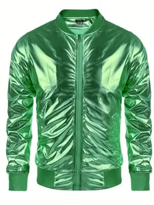 Vista detallada de chaqueta bomber verde metálica brillante para fiesta de hombres