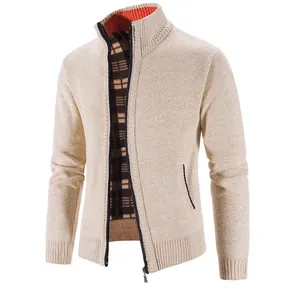 Cardigan in maglia da uomo foderato in pile giacca spessa autunno inverno in beige