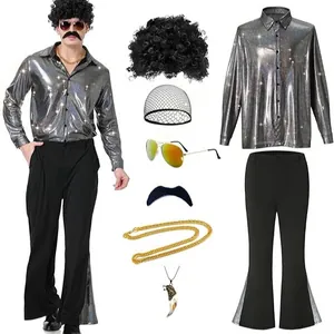 Costume disco completo anni '70 da uomo con camicia argento lucida e pantaloni a zampa