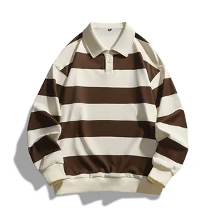 Oversized-Polo-Sweatshirt mit braunen und weißen Streifen und klassischem Kragendesign