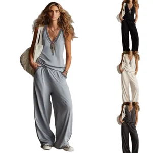 Set due pezzi da donna scollo a V senza maniche e pantaloni larghi con varianti colore