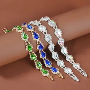 Elegante Dames Armband Glanzend Druppel Peer Kunstkristal Koperen Basis Strass Ingelegd Vouwsluiting Mode-Sieraden