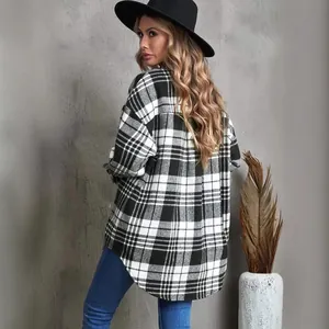 Giacca a camicia ampia in flanella a quadri bianchi e neri da donna, moda autunno
