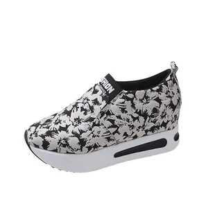 Blumenmuster Damen Plateau-Sneaker mit verstecktem Keilabsatz und dicker Sohle