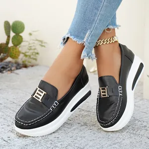 Women Platform Loafers PU Leather Casual Slip On Shoes With Metal Buckle Round Toe Contrast Stitching Comfortable Daily Flats