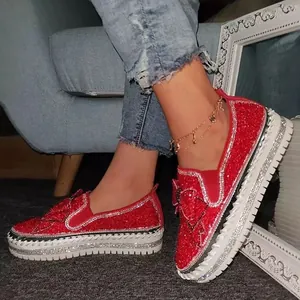 Mocassini platform con strass rossi e fiocco per donna, scarpe slip-on di moda