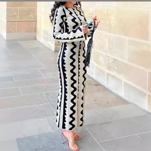 Elegante Vestito Lungo da Donna in Maglia di Acrilico Aderente Manica Lunga Girocollo Stampa a Onde Maglione Casual Streetwear