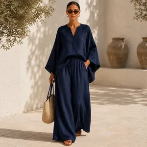Élégant ensemble en lin bleu marine avec col en V et pantalon large pour femme