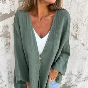 Solid green V-neck loose long sleeve cardigan blouse for women in casual boho style