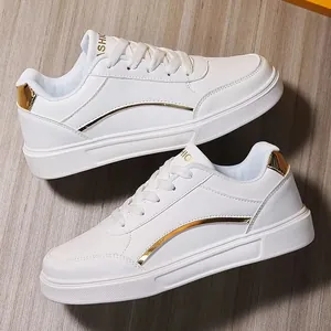 Modische weiße Leder-Sneaker für Damen mit eleganten Goldakzenten und einer bequemen dicken Sohle