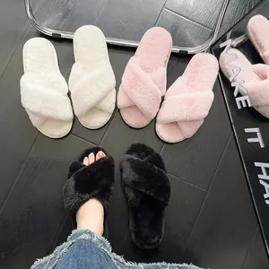 Pantofole in Ecopelliccia da Donna con Cinturino a Croce Scarpe da Casa in Peluche Calde Casual Punta Aperta Invernali Piatte Fluffy Slides