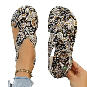 Women's ethnic paisley print toe-ring flat sandals with breathable Roman style
