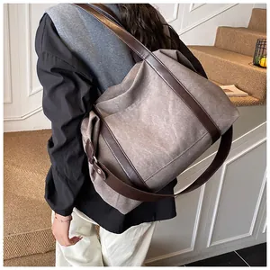 Bolso tote de lona grande con correas de cuero marrón para viajes y uso diario