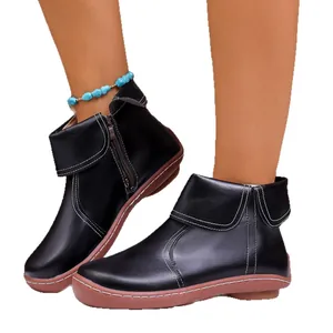 Schwarze Damen-Lederstiefeletten mit runder Kappe, Seitenreißverschluss und weißen Nähten