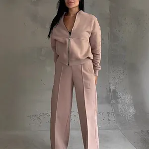 Ensemble décontracté rose poudré pour femme avec sweat à capuche zippé et pantalon large