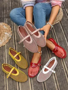 Ballerines Mary Jane en maille respirante pour femmes dans divers coloris éclatants