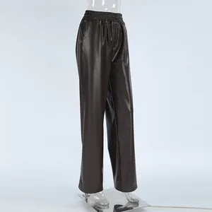 Pantalon taille haute en similicuir mat à jambes larges pour femmes en gris foncé