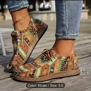 Close-up of ethnic style graffiti canvas shoes with a 2.7cm thick wood grain sole