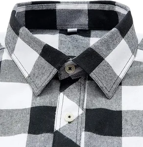 Detailaufnahme eines schwarz-weiß karierten Hemdkragens für Herren mit Knopf