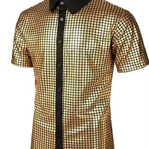 Camicia da uomo a maniche corte con paillettes dorate per feste disco e colletto nero
