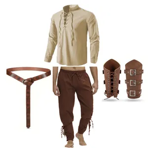 4-delig renaissance piratenkostuum voor heren met beige overhemd, broek, riem en armbeschermers