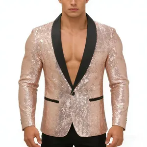 Detailweergave van heren blazer met roségouden pailletten en een zwarte sjaalkraag
