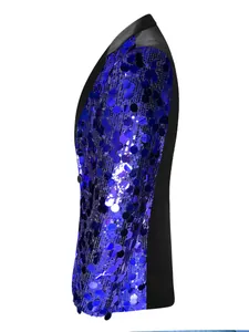 Vista laterale della giacca da uomo con paillettes blu e revers neri per spettacoli.