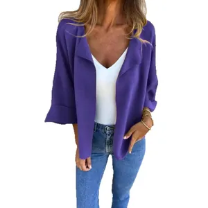Elegante cardigan da donna in finto camoscio viola con raffinato design del collo a bavero