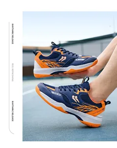 Vue latérale détaillée des chaussures de volley-ball professionnelles bleu et orange