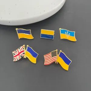 Gedetailleerde collectie van Oekraïne, VK en VS vlag emaille pins met gouden afwerking
