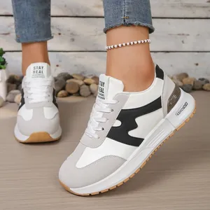 Baskets Chunky Mode pour Femmes Respirantes Bloc de Couleur Chaussures Plateforme à Lacets en Maille pour Sport Quotidien