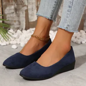 Mocasines de Cuña con Punta Puntiaguda para Mujer Gamuza Sintética Zapatos Casuales Cómodos para Trabajo Oficina y Diario