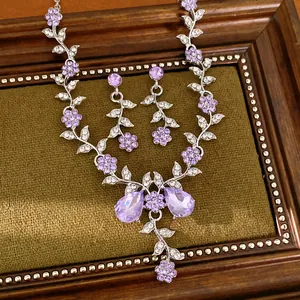 Elegante set gioielli cristallo viola fiori foglie collana orecchini