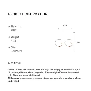 Produktinformationen für einfache Creolen aus Legierung mit 5cm Größe und 4,1g Gewicht