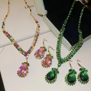 Vintage Palace Style Water Drop Zirconia Pendant Necklace Earring Set Copper Inlaid Jewelry Set For Women Party Banquet
