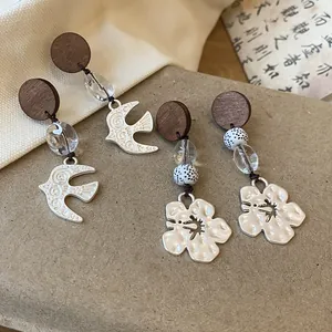 Retro Alloy Wood Swallow Flower Stud Earrings With 925 Sterling Silver Earring Post Vintage Bohemian Jewelry For Women