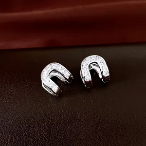 Boucles d'oreilles créoles minimalistes en argent en forme de U avec zircons pour femmes