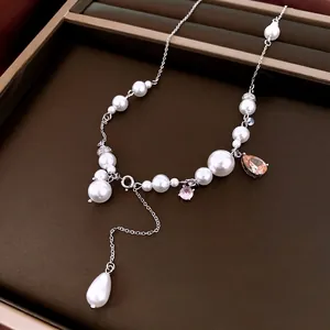 Elegante Strass Künstliche Perle Quasten Halskette Für Damen Geometrische Wassertropfen Kupfer Legierung Anhänger Halskette Mode Schmuck