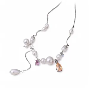 Elegante Collana con Nappa in Perle Artificiali e Strass per Donna Collana con Ciondolo in Lega di Rame a Goccia Geometrica Gioielli di Moda
