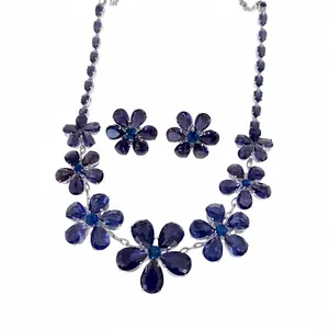 Vintage Zirconia Bloem Ketting En Oorbel Set Luxe Koper Sleutelbeenketting Sieraden Set Voor Vrouwen Feest Cadeau